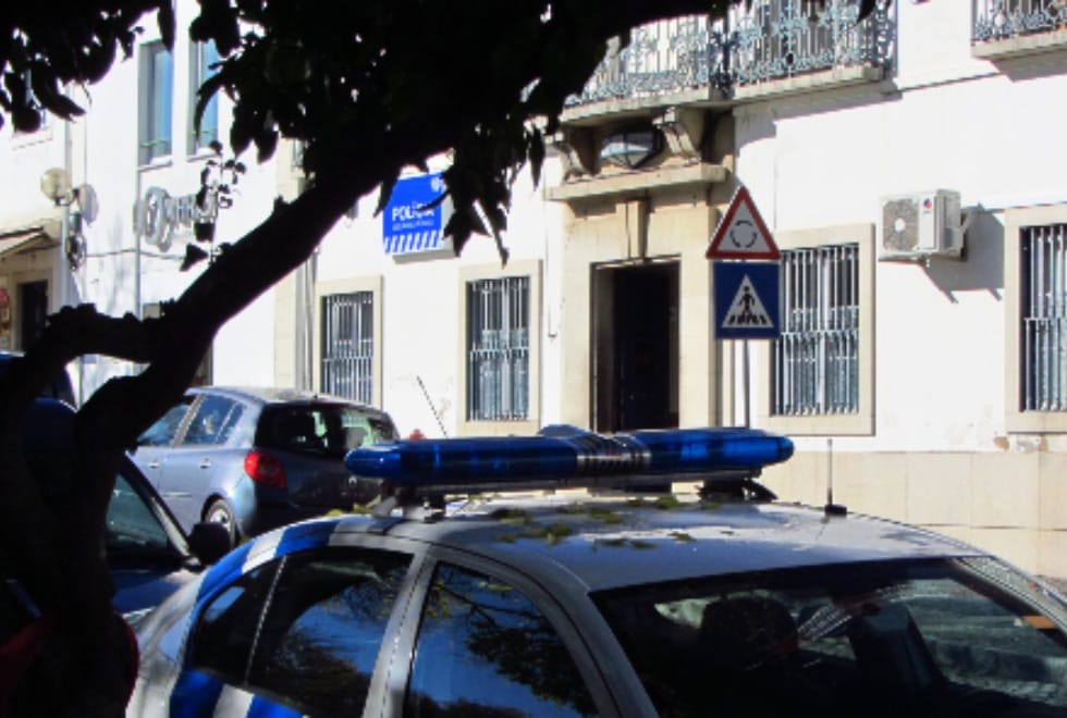 Onze suspeitos da prática de diversos crimes detidos pela PSP em Beja