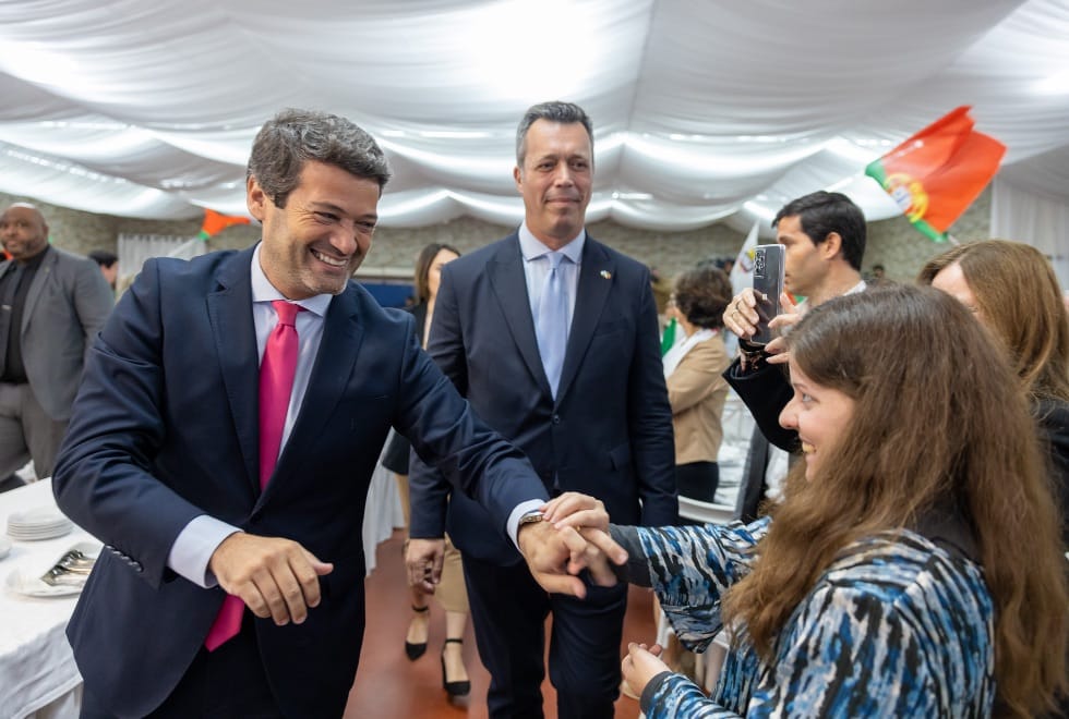 Ventura em Elvas diz que “vale a pena arriscar” voto no Chega