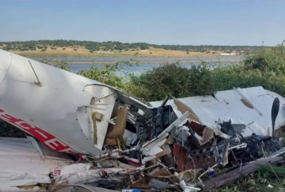 Aeronave caiu em Alcácer do Sal após embater em cabos de média tensão