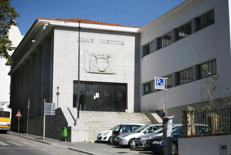 Tribunal de Portalegre aplica pena máxima a homem que atacou duas jovens