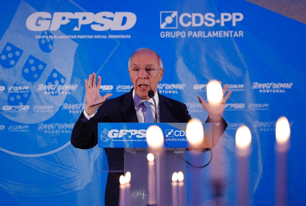 Marques Mendes apela em Évora à moderação no discurso sobre imigração