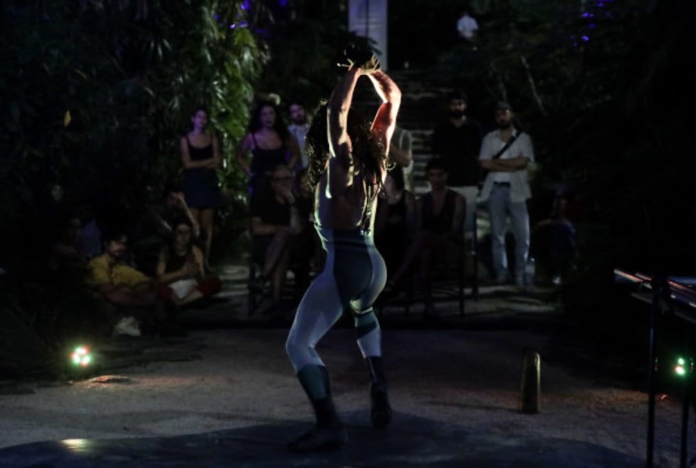 Évora: “Terra Cobre” cruza chocalhos e arte contemporânea