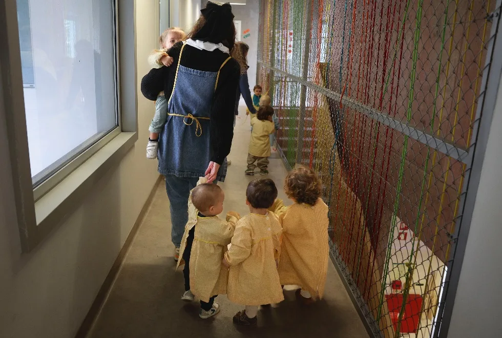 Falta de vagas em creches deixa famílias em “situação limite”